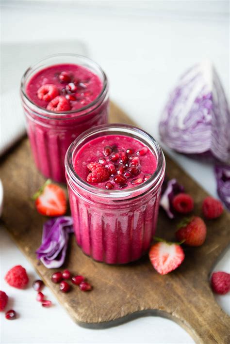 Healthy Pomegranate Smoothie - Antioxidant-Rich Blend