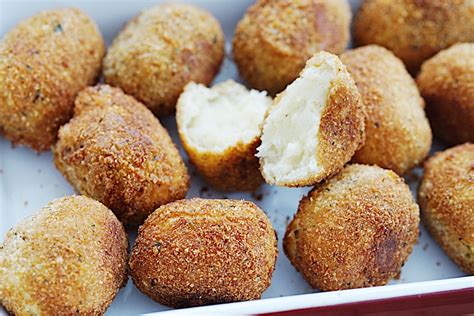 Cheese Croquettes Recipe | COUPLE EATS IN - Couple Eats Food