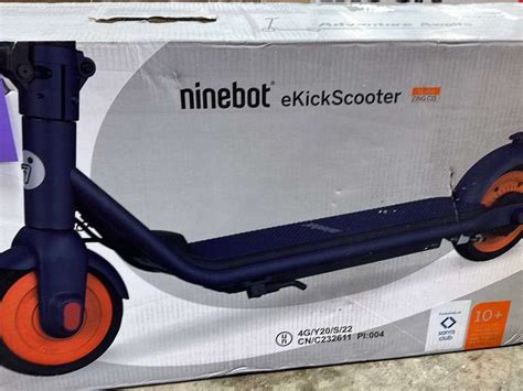 SEGWAY NINEBOT EKICK SCOOTER IN BOX MODEL ZING C15 - Earl's Auction Company