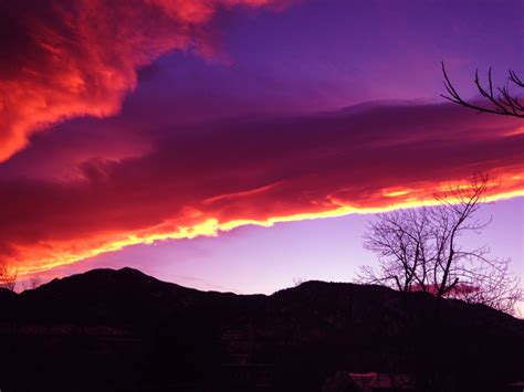 Mountain wave clouds, January 15, 2014 at 5:06 PM, Boulder CO. - Flow Visualization