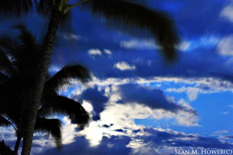 [PIC] Hana, Maui, HI moonlight night, so surreal (5 second exposure)... - Sean Hower Photography