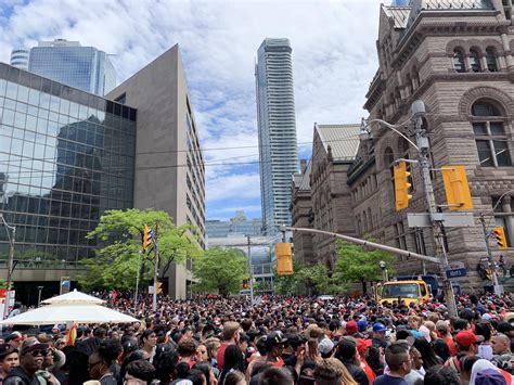 Crowd of people at the raptors championship parade : r/pics