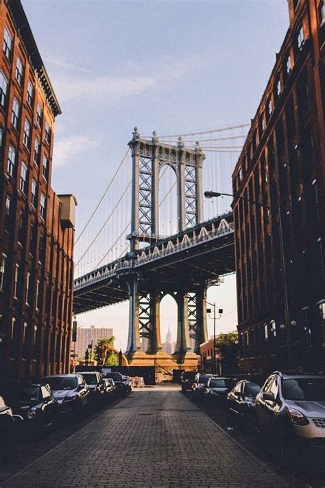 Brooklyn bridge in New York city | Brooklyn bridge, City aesthetic, New ...