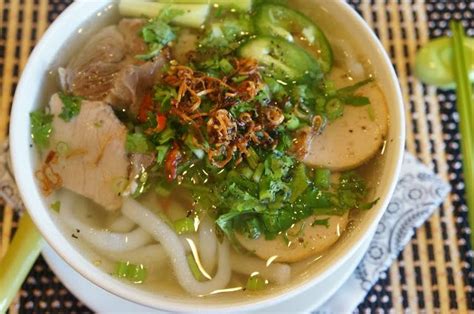 Vietnamese Udon noodle soup (Banh Canh Gio Heo) | Vietnamese soup, Soup recipes, Asian noodle ...