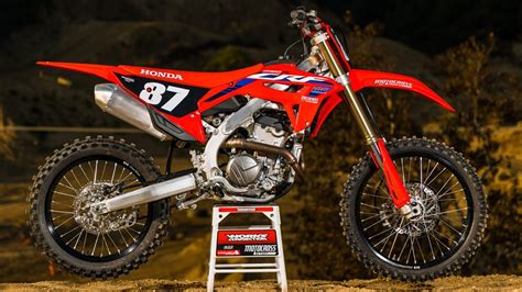 2023 Honda CRF250 TESTED - Motocross Motion Journal - BestMotoSport