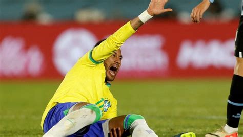 Why Neymar's injury is bad news for Indian football fans