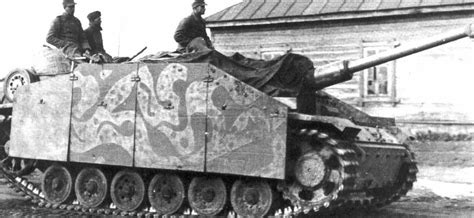 StuG III Ausf. G "Picasso" Camouflage Eastern Front : r/wwiipics