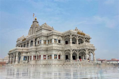 Comprehensive Guide to Mathura Mandir Timings: Plan Your Spiritual Journey Efficiently 2024 ...