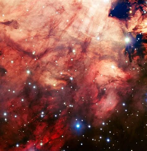 Smoky Nebula's Bright Pink Heart Shines in New Photo | Space