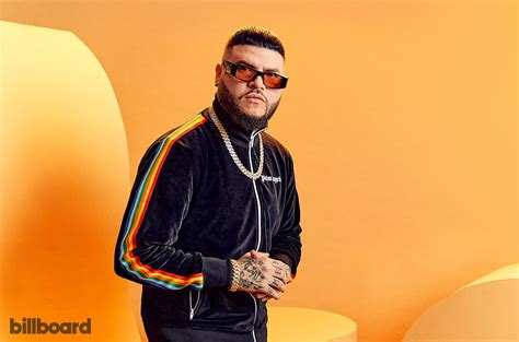 Farruko's 'Pepas' Expands Command Across Charts – Billboard