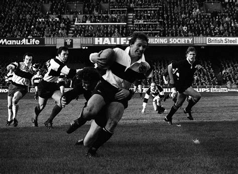 Men's Rugby Union Welsh legend Phil Bennett dies at 73 | Morning Star