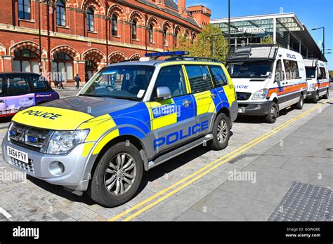 Uk railway police hi-res stock photography and images - Alamy