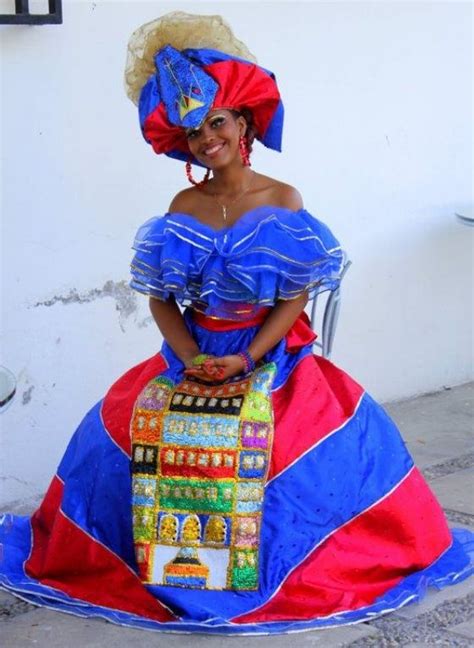 Maelle-David-fashions.jpg (560×766) | Haitian clothing, America outfit, Traditional outfits