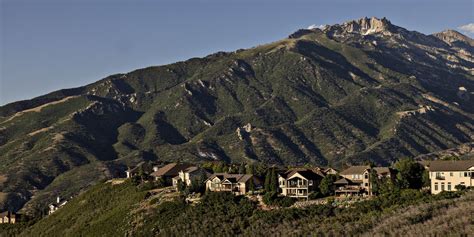 A Hot Jobs Market Is Fueling a Housing Boom in Draper, Utah - WSJ