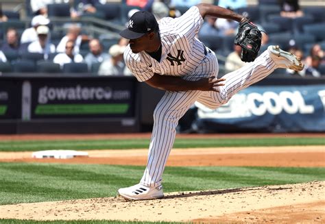 Yankees' Luis Severino impressive despite momentary injury scare