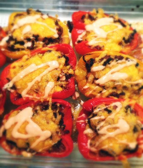 Low Carb Stuffed Peppers - LowCarbBabe.com