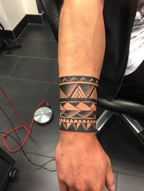 50 tatuaggi maschili Maori per trarre ispirazione e crearne uno tuo ...