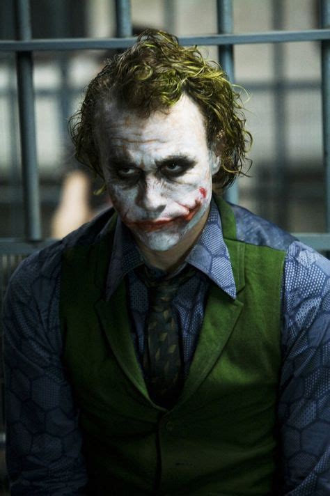 Ô, lá em casa... Coringa (Heath Ledger | my what big teeth you have | Heath ledger coringa ...