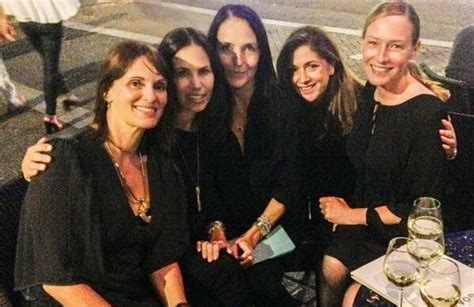 Noblemania: “Addicted to Love” women: first reunion since 1986 shoot!