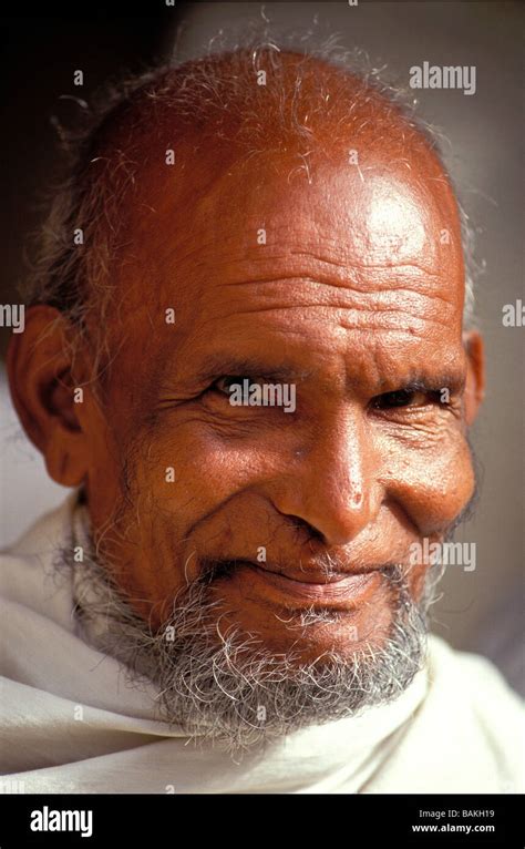 Jainism monk hi-res stock photography and images - Alamy