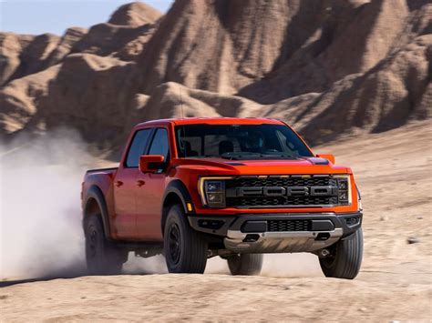 The 2022 Ford F-150 Raptor R Is Bringing Back the V-8 | UTV Driver