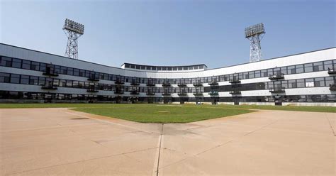 Stadium Lofts at Bush Stadium - Attractions - Baseball Life