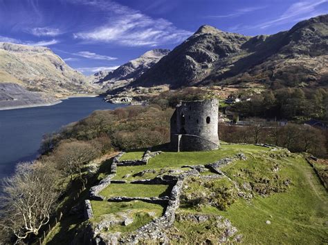 Dolbadarn Castle (Cadw) | VisitWales