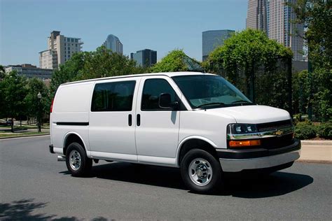 2019 Chevrolet Express Van 3500 Review - Autotrader