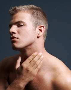 Razor burn -symptoms, causes and other risk factors