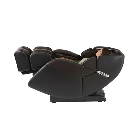 Kyota Kenko M673 3D/4D L-Track Massage Chair – Mobility Paradise