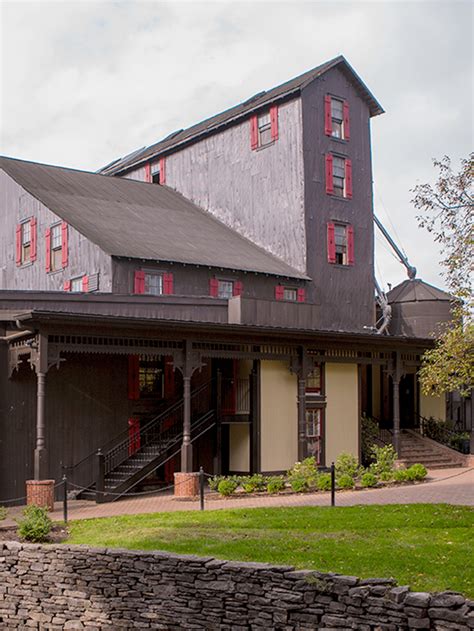 Bourbon Trail Tours | Kentucky Bourbon Trail | Maker's Mark