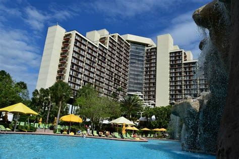 9 Best Orlando Resorts for Families - Sand and Snow