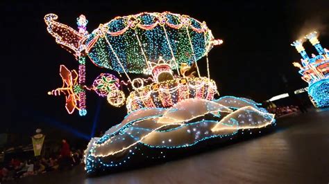 TOKYO DISNEYLAND ELECTRICAL PARADE 4/4 - YouTube