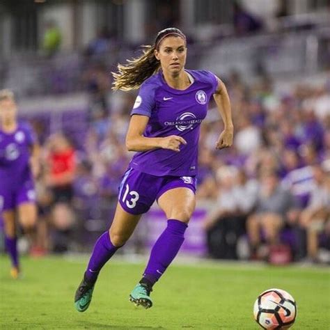 Alex Morgan || Orlando Pride | Girl playing soccer, Soccer players ...