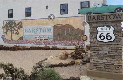 Historic U.S. Route 66 in Barstow, California, with photos, maps, travel guide, hotel ...