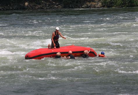 Rafting The Nile (Uganda) | Magic Safaris