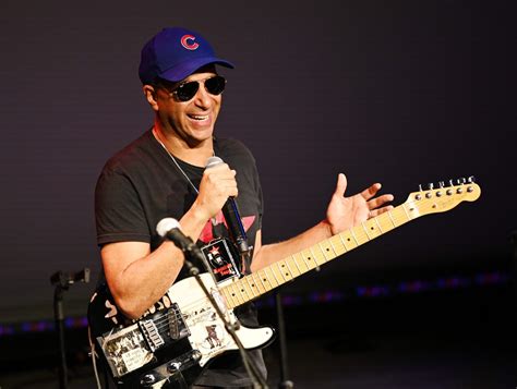 VIDEO: Tom Morello Surprises Viral Child Guitarist With New Fender Strat