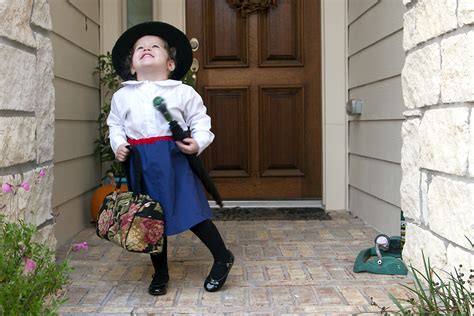 Mary Poppins Costume