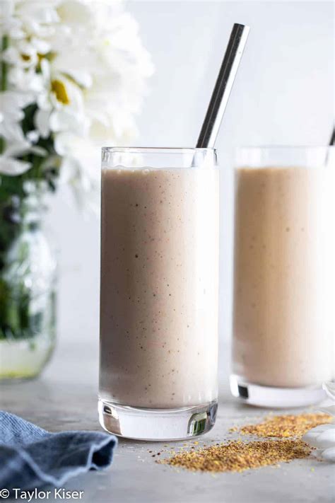 Banana Cashew Flax Seed Smoothie | Food Faith Fitness