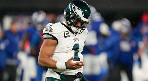 Eagles Finish 1-5 Stretch with Loss to Giants, Jalen Hurts and A.J ...