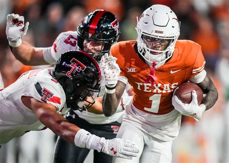 Texas Longhorns football beats Texas Tech 57-7: Our takeaways