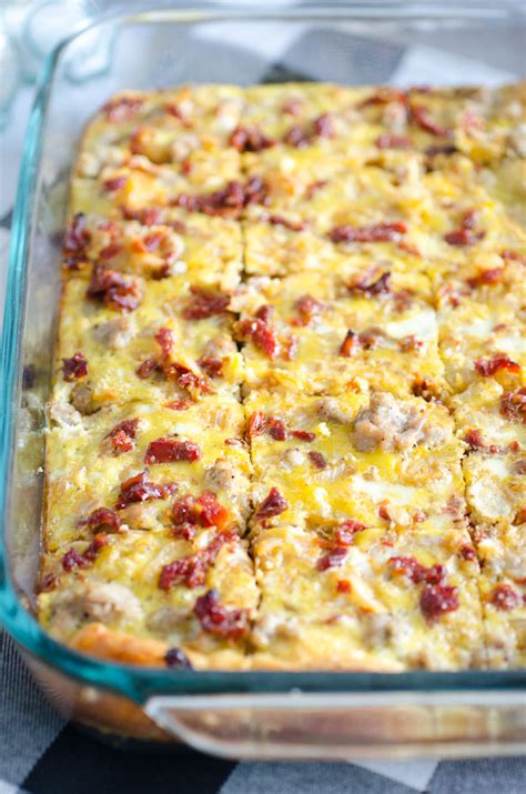 Easy Sausage Breakfast Casserole