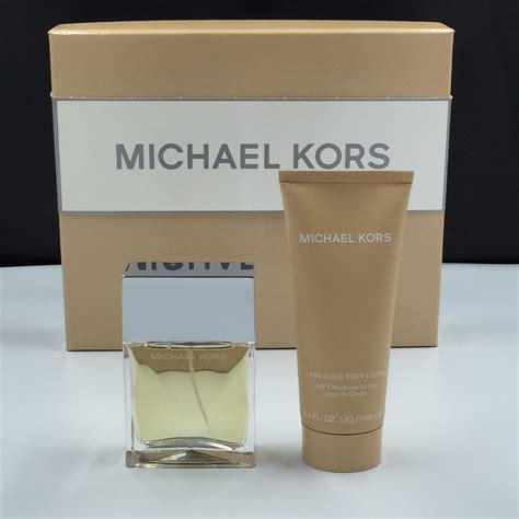 Michael Kors Gift Set 50ml Eau De Parfum + 100ml Body Lotion