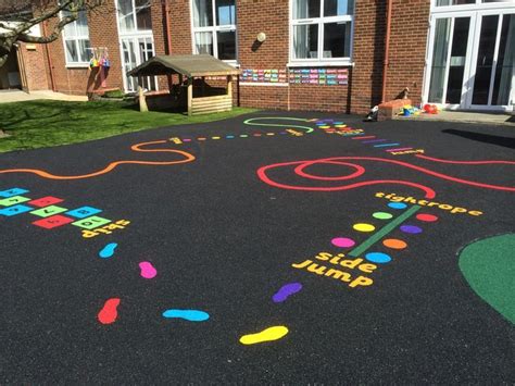 Pintura de parque infantil, Parque infantil de preescolar, Juegos de recreo