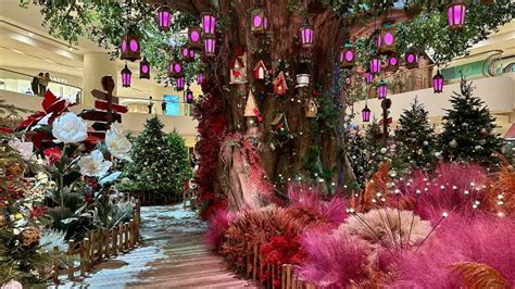 Christmas Displays 2023: A Fairytale Christmas at Pacific Place