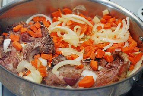 Enjoy preparing delicious lamb chops during the festive week of ...