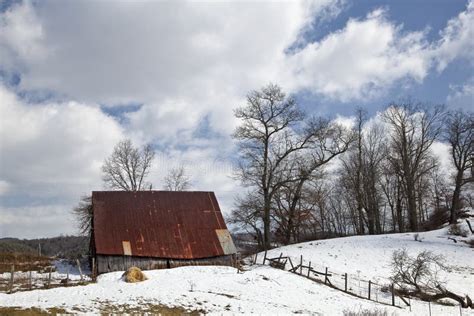 Old Barn in Winter Snow stock image. Image of seasons - 30615359