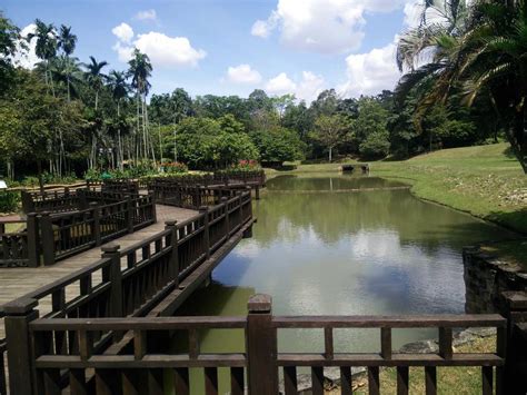 Botanical Garden Putrajaya | Fasci Garden