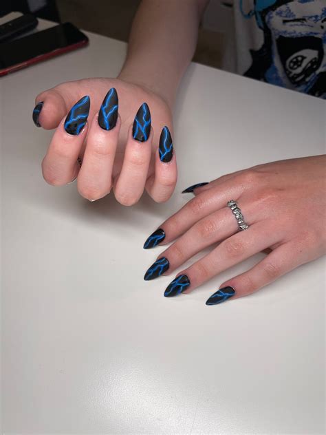 Black Blue Lightning Gel Press on Nails - Etsy