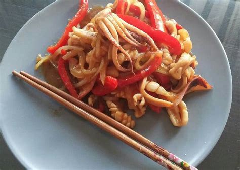 Chinese fried squid with oyster sauce Recipe by Miroslav Rasevic - Cookpad